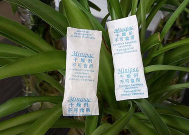 Κίνα Desiccant πήκτωμα πυριτίου απορροφητών υγρασίας 2 μορφή σφαιρών ~ 5mm Odorless προμηθευτής